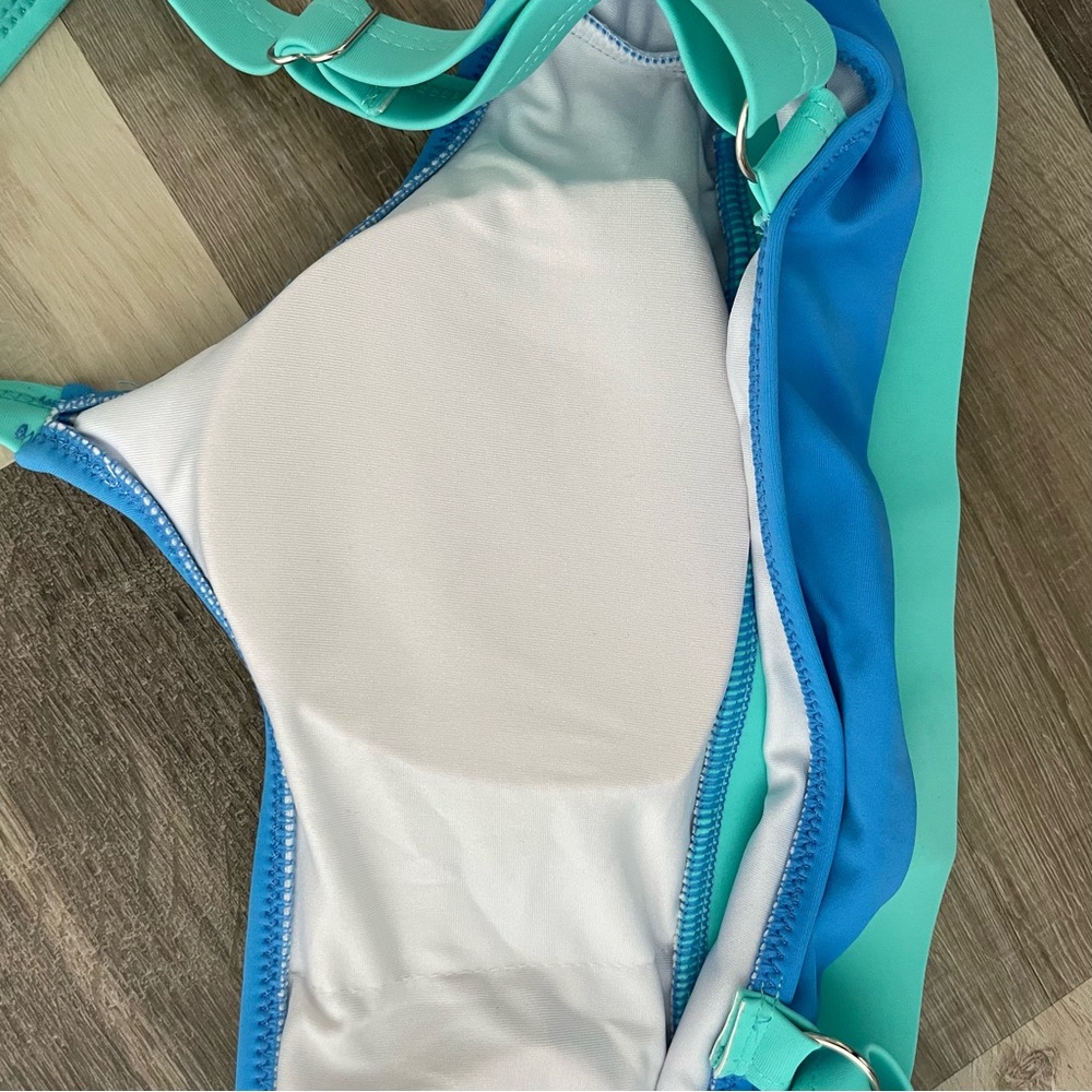 Colorblock High Waisted Bikini - Picture 6 of 7